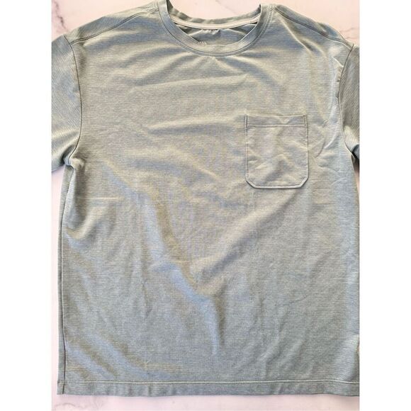 All in motion Medium 8 year boys sage green sporty t-shirt - Picture 1 of 3